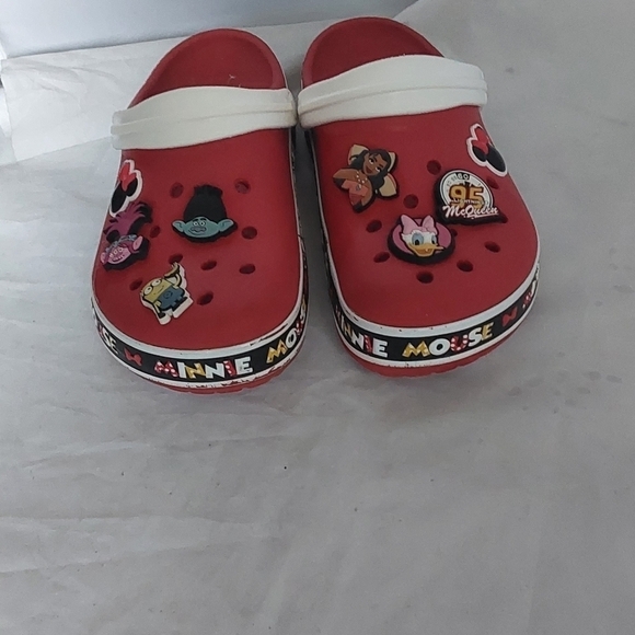 DISNEY MINNIE MOUSE CROCKS SIZE 8 - Picture 1 of 9